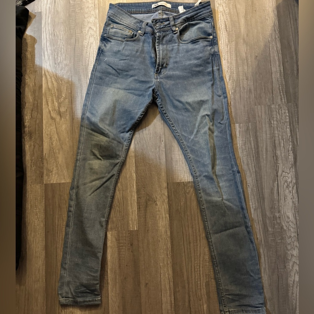 ZARA Men’s Skinny Fit Jeans – Size 29 Light Wash